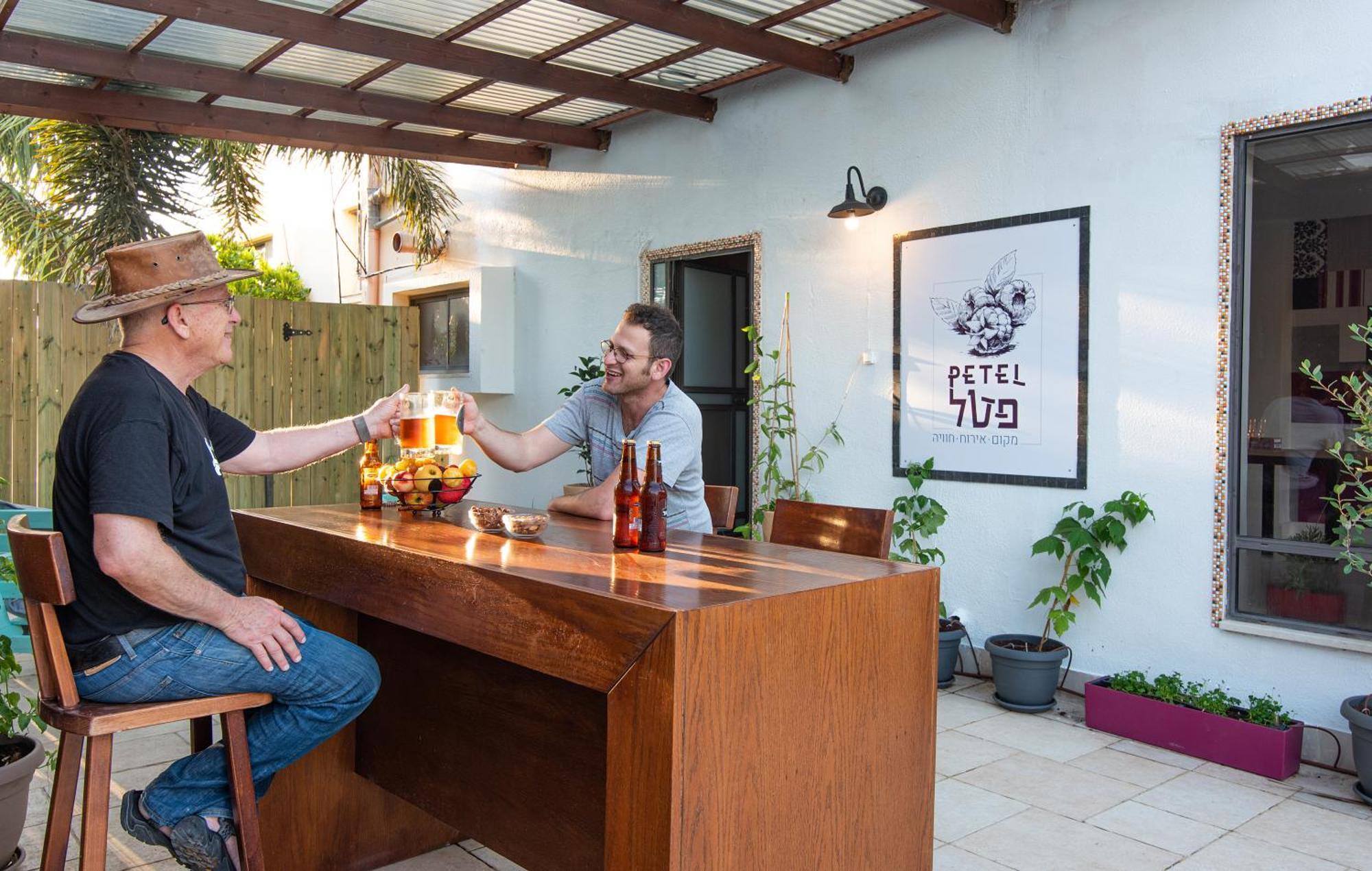 Bar-On Vacation Resort - Nature, Culture, Tours & Tastes Near Nahariyya - בר-און ריזורט, בתי מפונים , טבע, תרבות, סיורים וקולינריה Ben 'Ammi ห้อง รูปภาพ